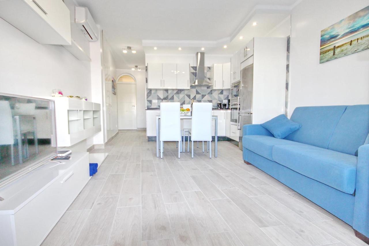 Modern Apartment In Complex With Pool In Costa Adeje Екстериор снимка