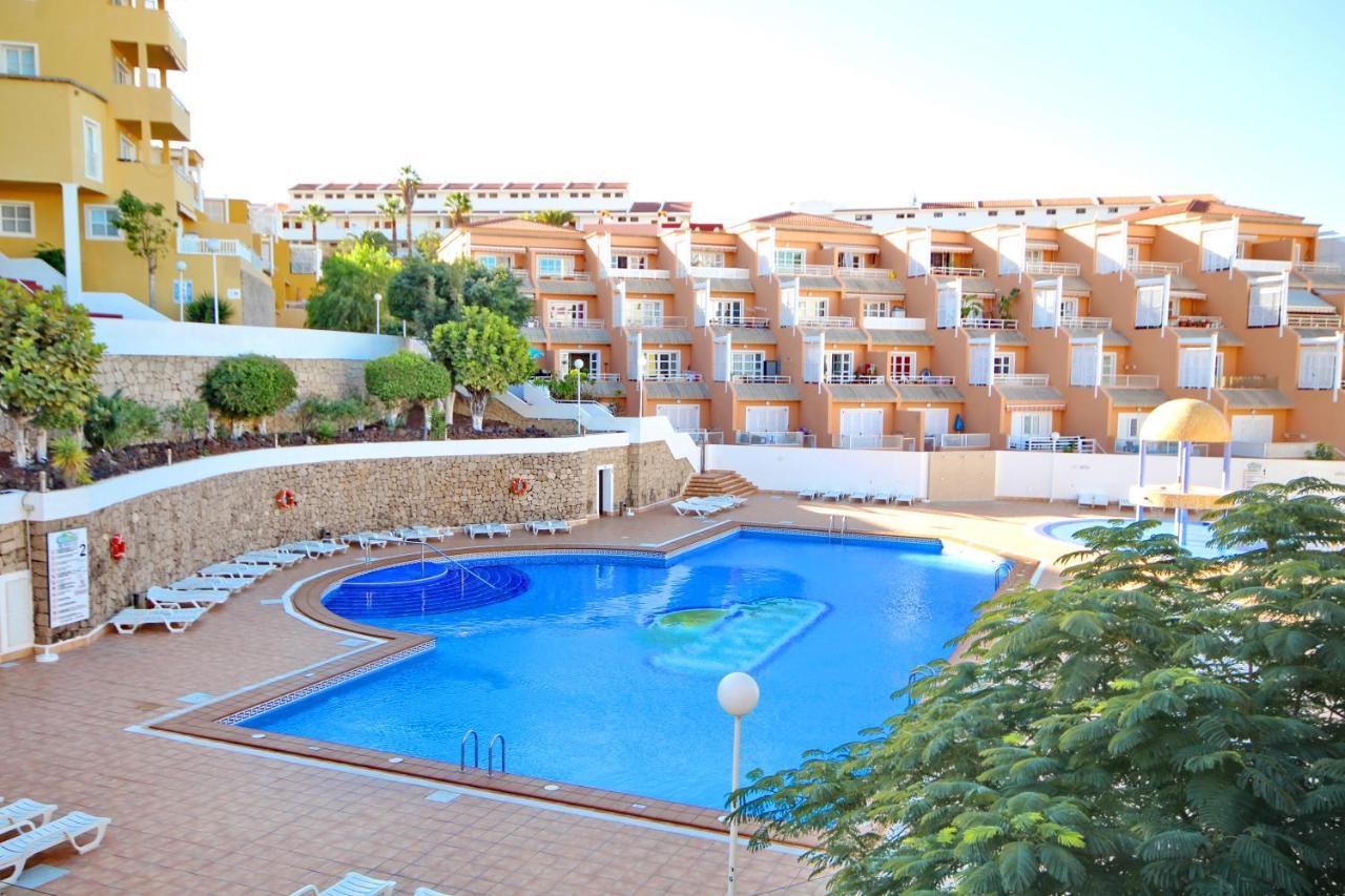 Modern Apartment In Complex With Pool In Costa Adeje Екстериор снимка